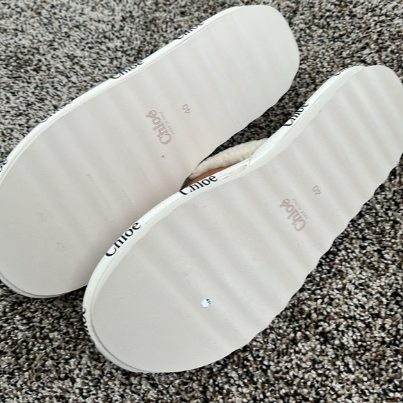 Chloe Shearling Woody Logo Slippers, never worn - Picture 8 of 8